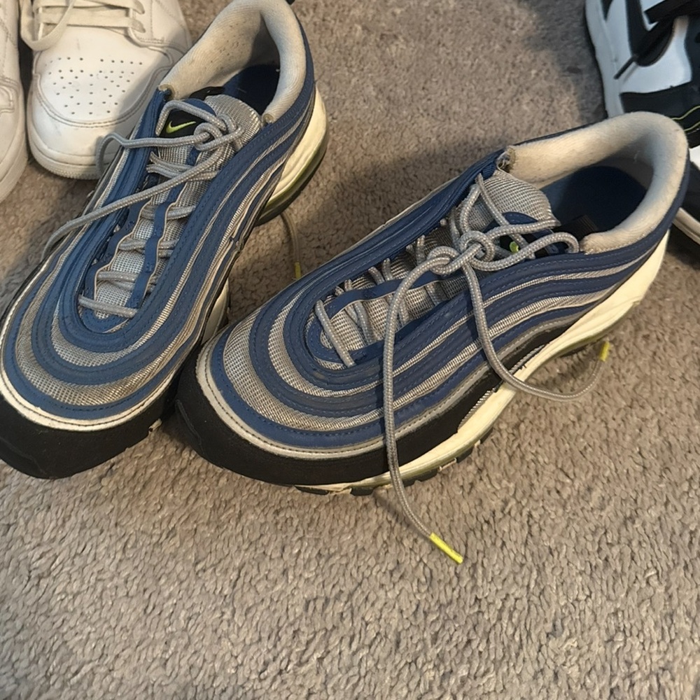 Nike Men's Blue and Black Sneakers